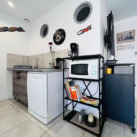Apartment F.ramirez 7 *