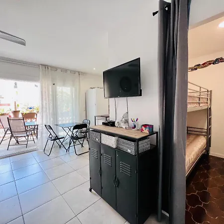 Apartment F.ramirez 7 *